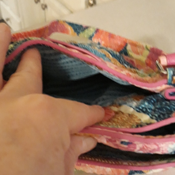 Vera Bradley purse - Picture 4 of 4